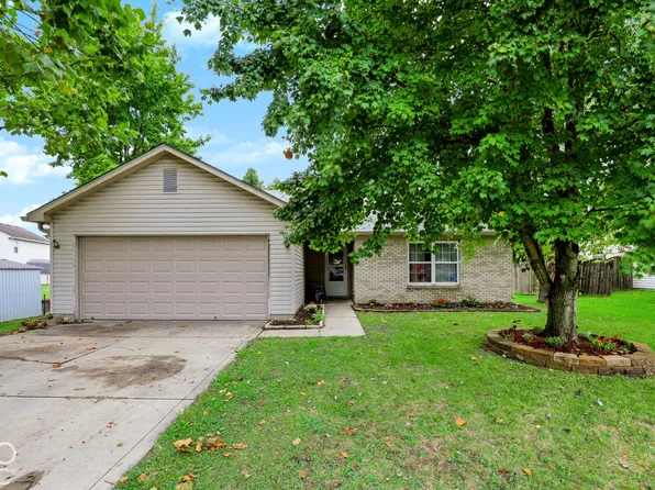 4016 Dogwood Ln, Franklin, IN 46131