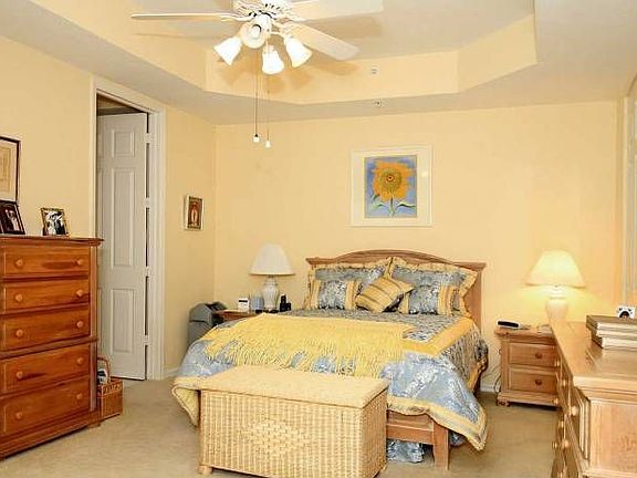 4th image of 1530 Clermont Dr Unit 102