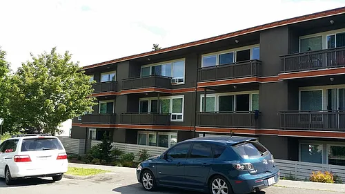3430 Renton Pl S Photo 1