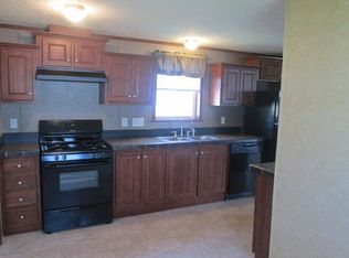 20681 Piedmont Dr, Clinton Twp, MI 48036