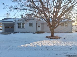 501 6th St E, Hector, MN 55342
