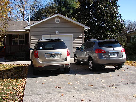 5th image of 119 Fairview Ave