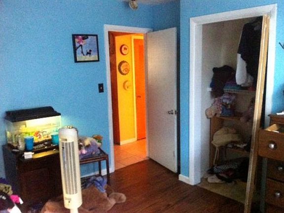 3rd image of 2815 Teal Ave