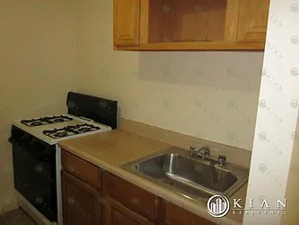 Rented by Kian Realty