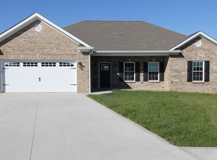5112 Pebble Bch, Lawrenceburg, KY 40342