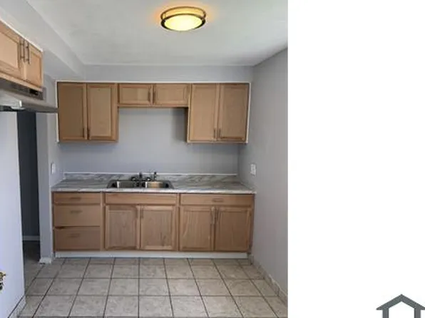 4957 Caroline Dr APT 9, Warrensville Heights, OH 44128