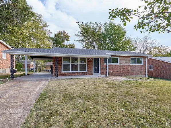 7601 Bermuda Ct, Saint Louis, MO 63121