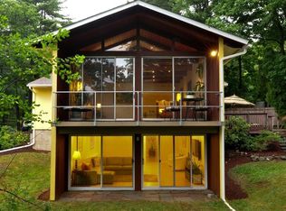 552 Concord Ave, Lexington, MA 02421