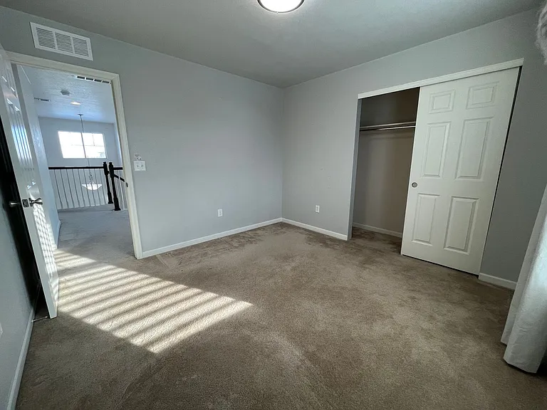 3233 Anika Dr — Photo 16