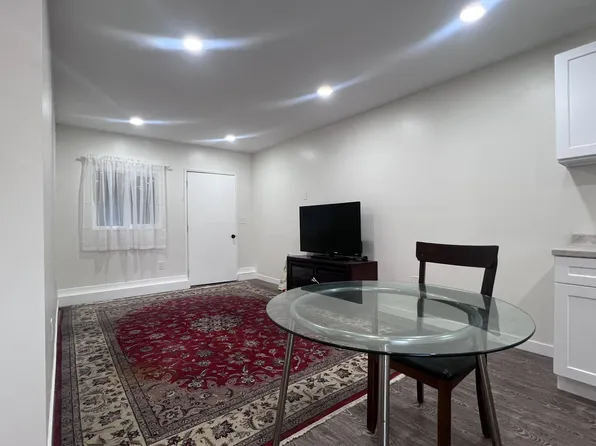 1367 W 12th St #B, San Pedro, CA 90732