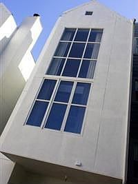 2nd image of 1035 S Van Ness Ave APT D