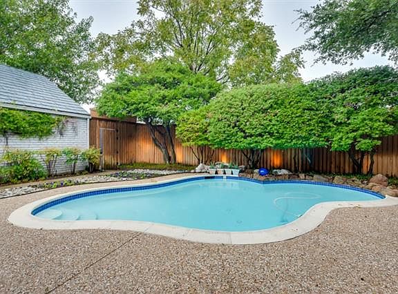 5th image of 6611 Harvest Glen Dr