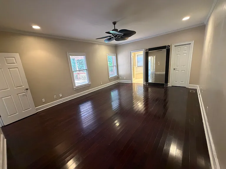 832 Shelter Cove Ct — Photo 13
