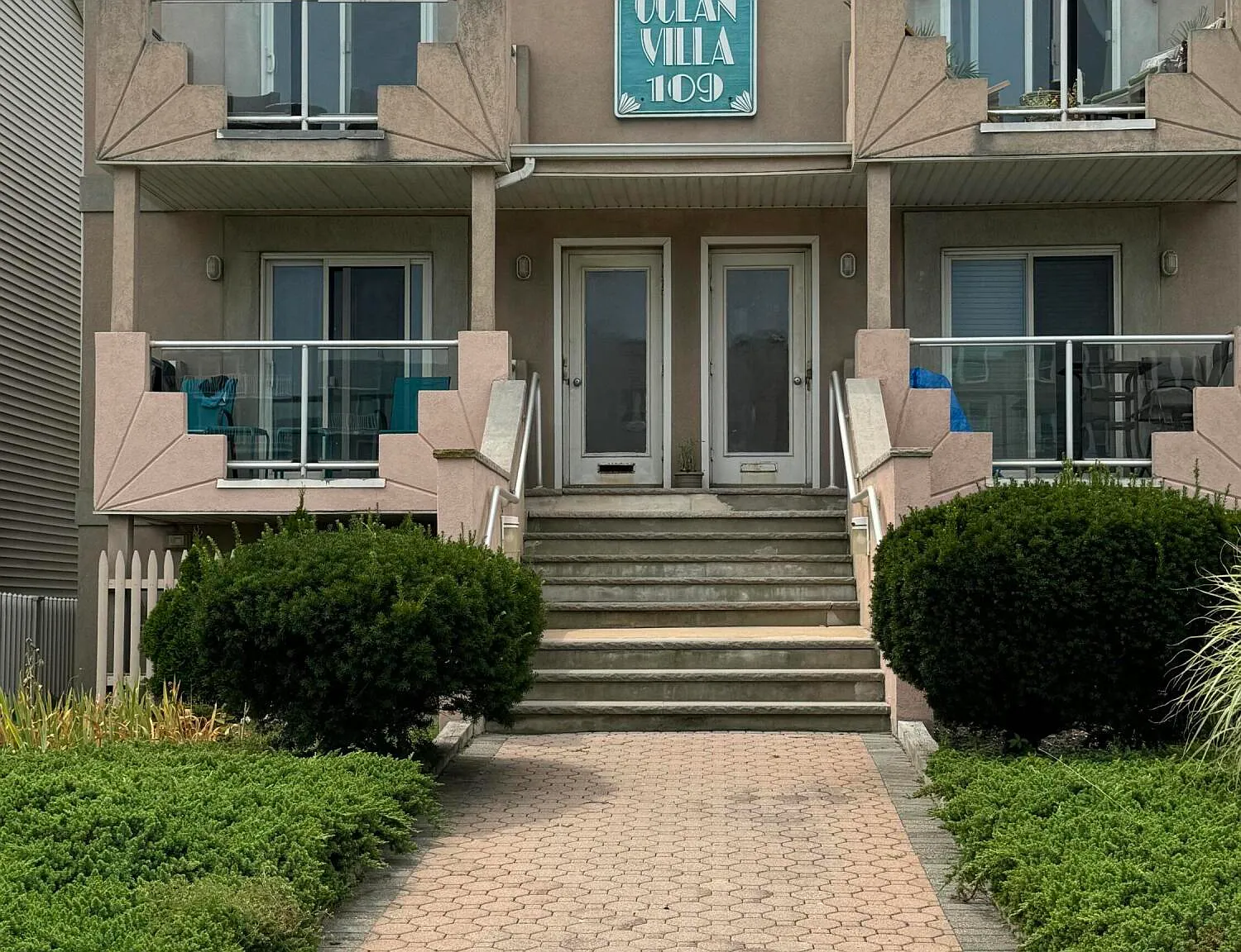 1 bed, $2,280 — Photo 1