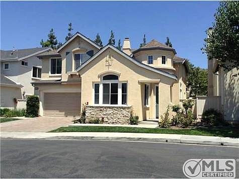 1st image of 2618 W Canyon Ave
