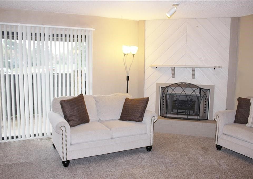 1st image of 13737 Fairhill Ave