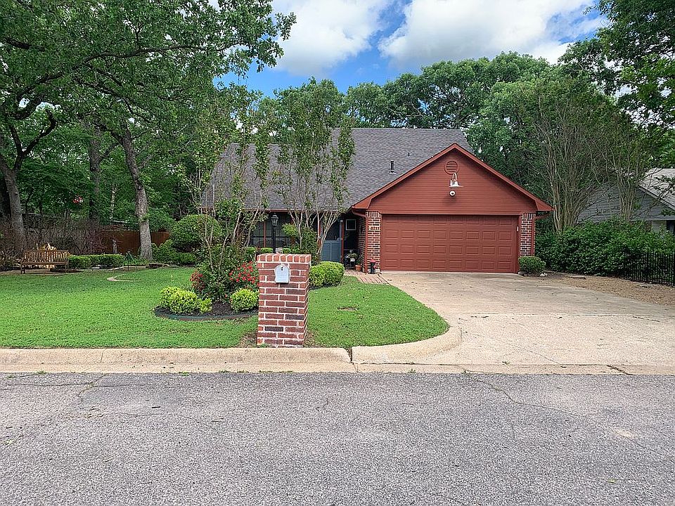 1st image of 6711 Highland Oak Ct