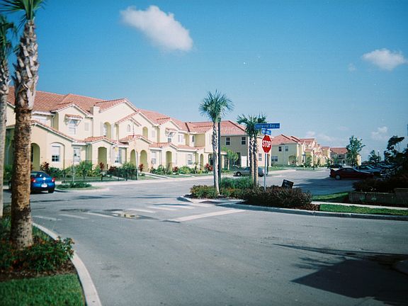 4th image of 7637 Long Island Dr