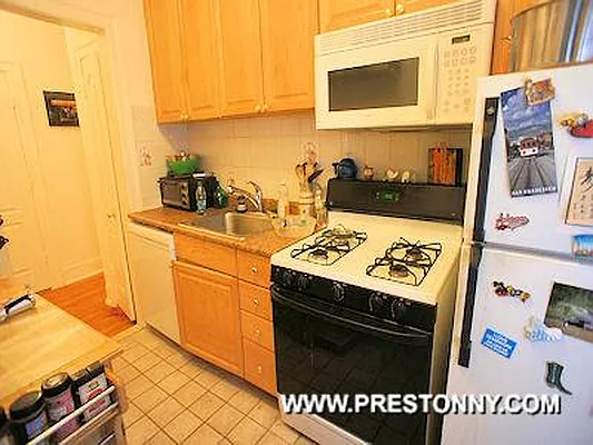 Rented by JM Preston Properties LLC | media 8