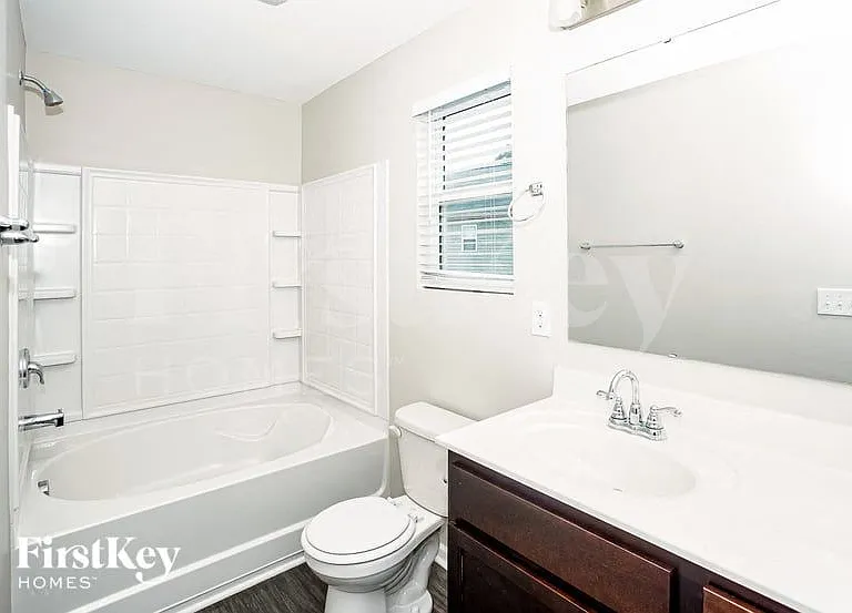12515 Gotland Rd — Photo 10