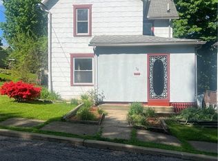 50 S 3rd St, Sharpsville, PA 16150