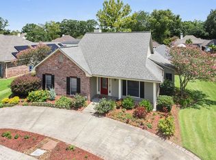 108 Stone Hill Rd, Lafayette, LA 70508