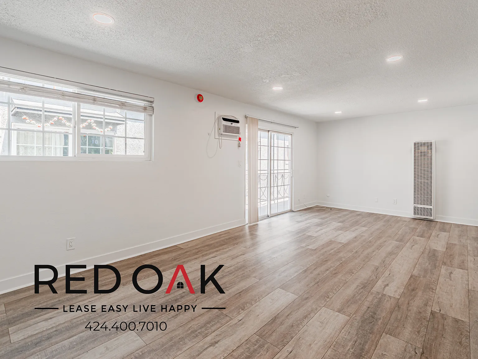 ~Low Deposit~ Updated One Bedroom With Air Conditioning And Included Parking ~ In El Monte — Photo 1