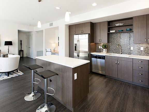 5th image of 1595 Pacific Ave APT 510