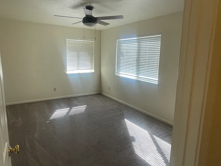 1412 Slater St — Photo 17