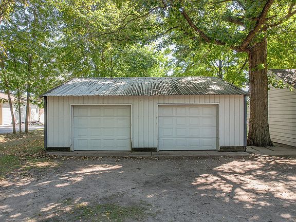 4th image of 17567 Upper Spunk Lake Rd