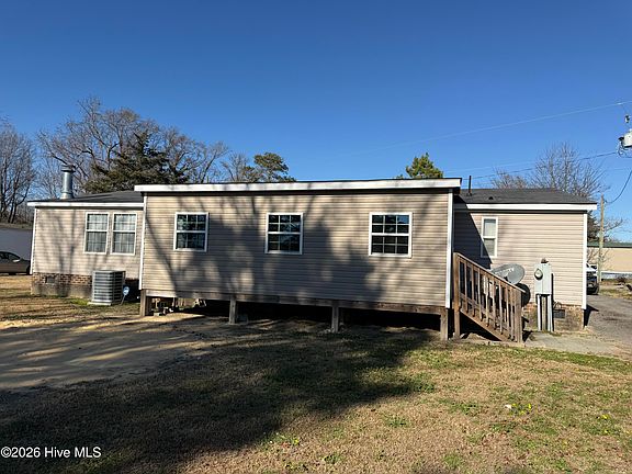 3rd image of 53 Cannon Drive