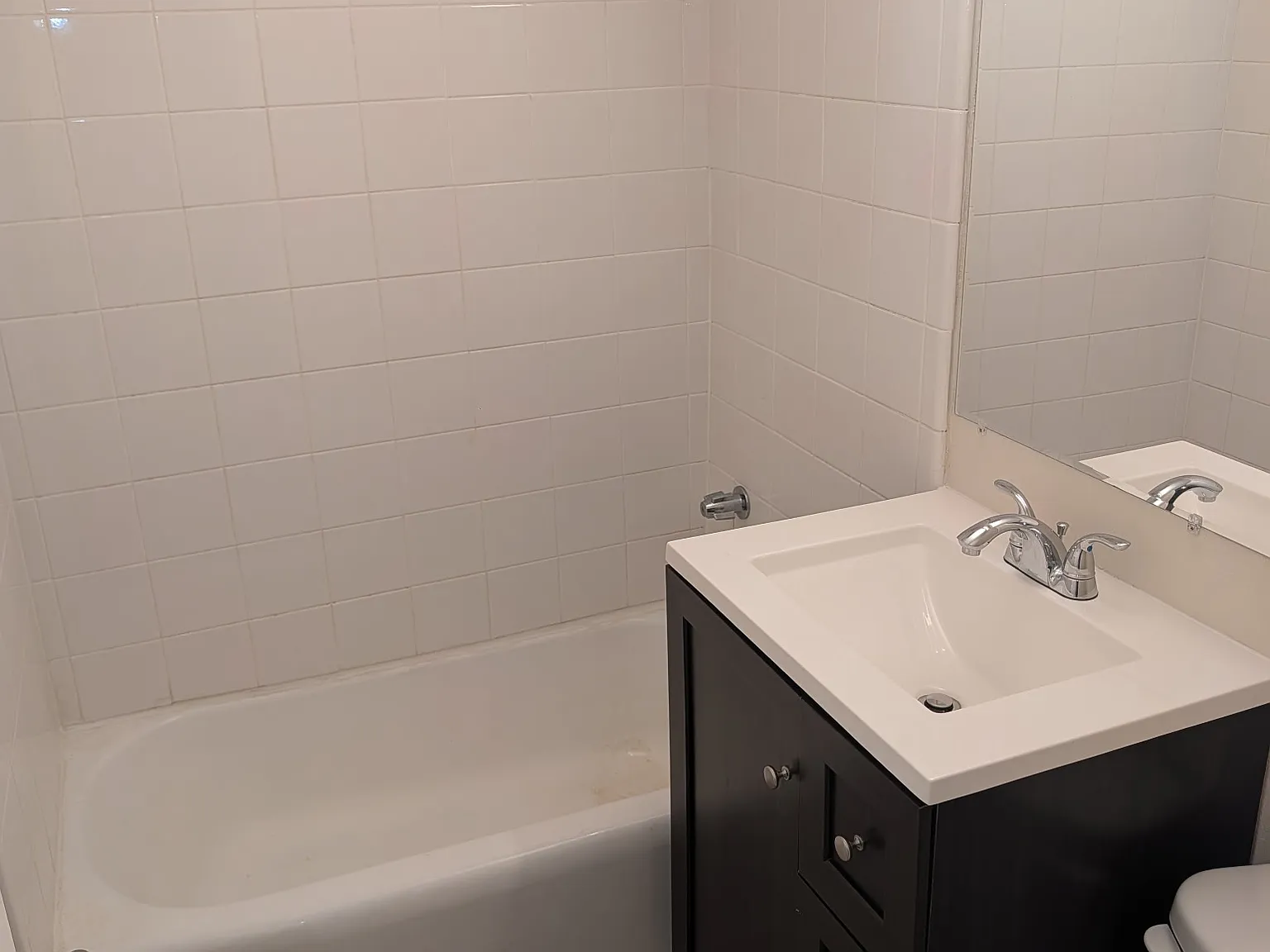 1 bed, $899 — Photo 4