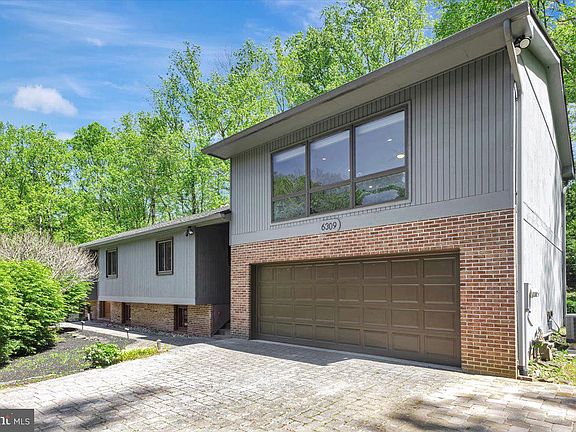 2nd image of 6309 Oak Hill Dr