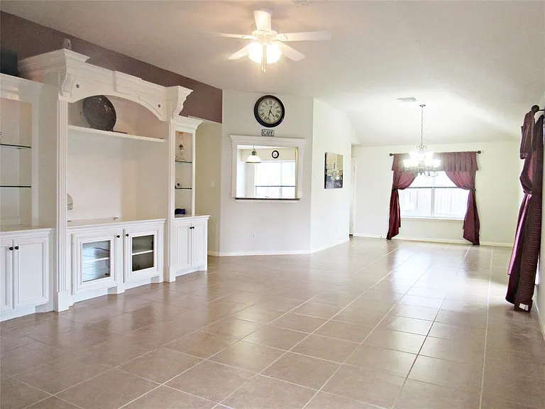 16787 Canary Ct — Photo 5