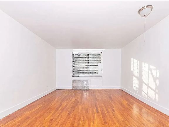 2nd image of 271 Clarkson Ave #228