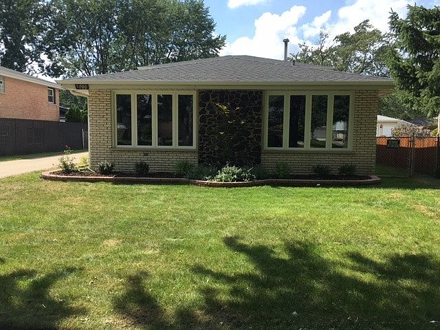 1st image of 9000 S Moody Ave
