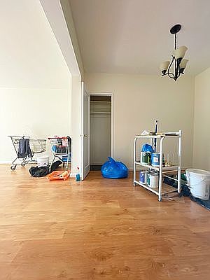 4th image of 9402 4th Ave #6