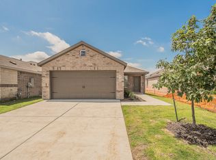 2105 Jesse James Ln, Joshua, TX 76058