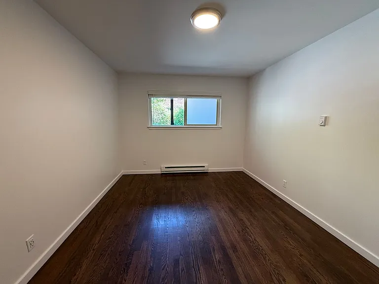 Century Terrace — Photo 53