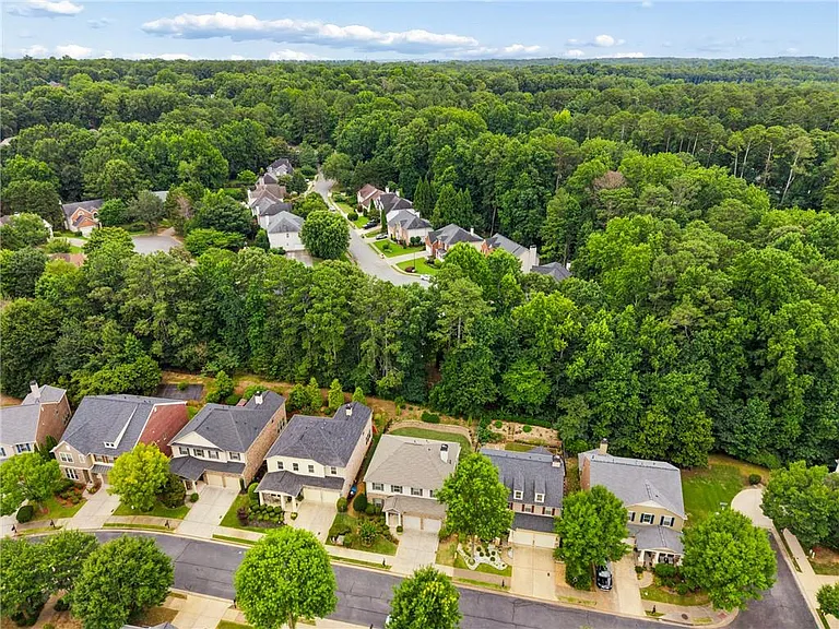 5011 Morriscastle Dr — Photo 44