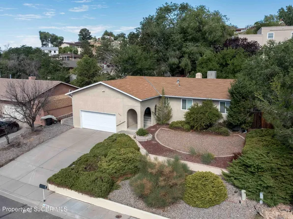 3905 N Dustin Ave, Farmington, NM 87401
