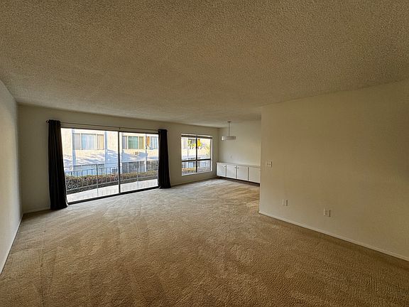 5th image of 405 S Los Robles Ave APT 303