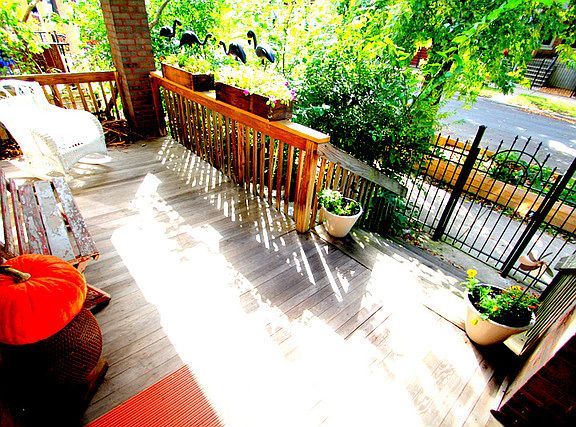 3rd image of 861 N Richmond St #1