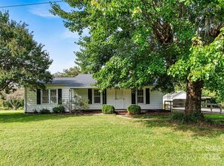 1030 Enola Rd, Morganton, NC 28655