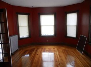 22 Leroy St #1, Attleboro, MA 02703