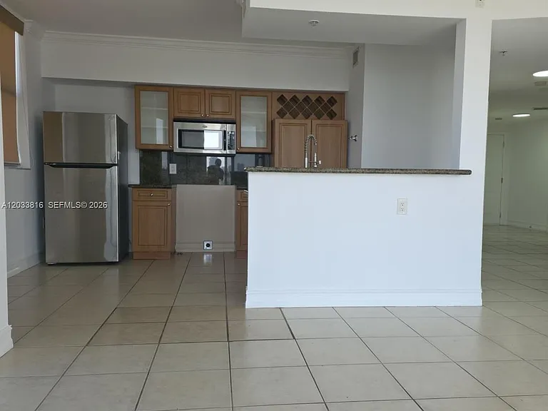 1 Glen Royal Pkwy #1202 — Photo 5