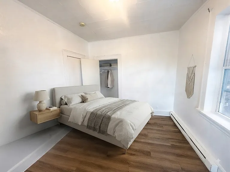 107 S Essex Ave #3 — Photo 3
