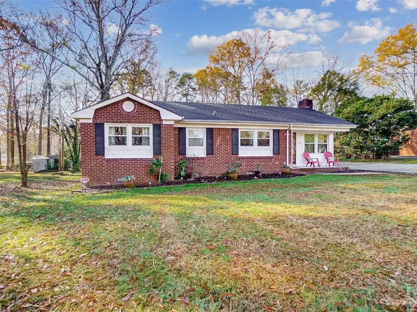 780 Denning Pl, Charlotte, NC 28227