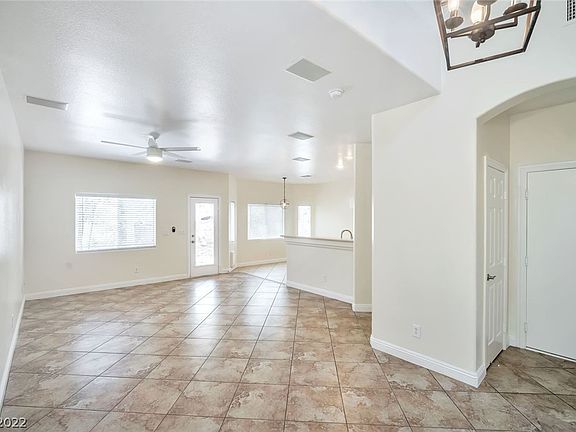 3rd image of 1605 Dark Wolf Ave