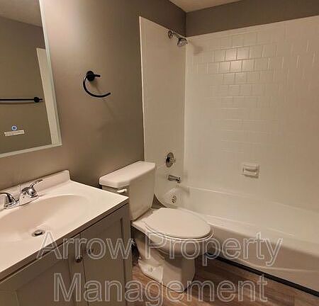 5th image of 729 H St #6